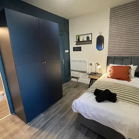Deluxe Centrally Located Studio Apt In Manchester Exterior photo