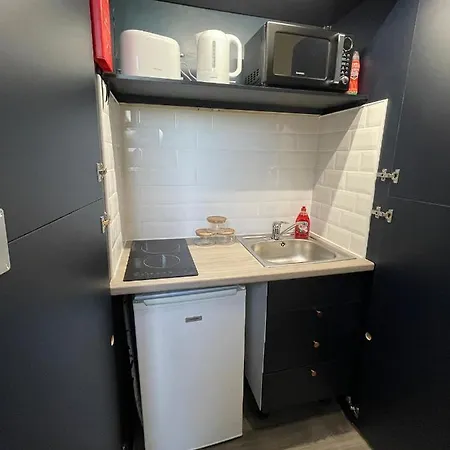 Deluxe Centrally Located Studio Apt In Manchester Exterior photo