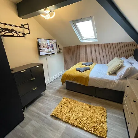Deluxe Centrally Located Studio Apt In Manchester Exterior photo