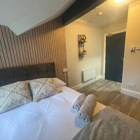 Deluxe Centrally Located Studio Apt In Manchester Exterior photo